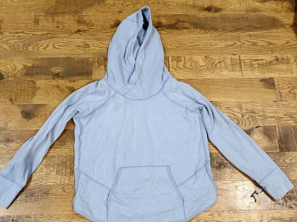 Lululemon Women’s Light Blue Pullover Hoodie Size 10